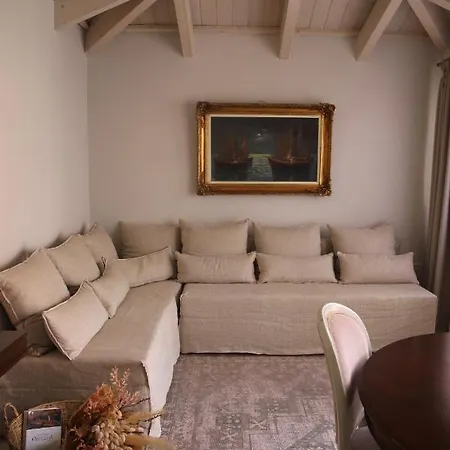 Rimondi Residences *