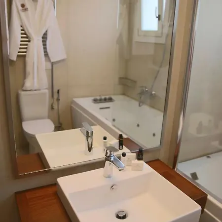 Rimondi Residences *