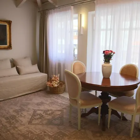 Rimondi Residences *