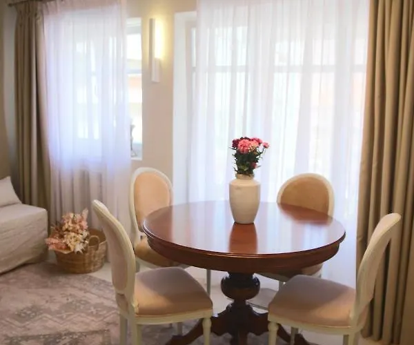 Rimondi Residences *