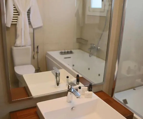 Rimondi Residences *