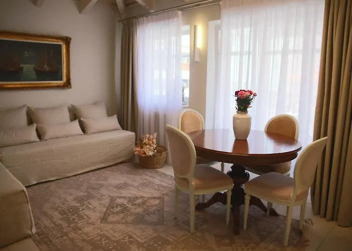 Rimondi Residences *